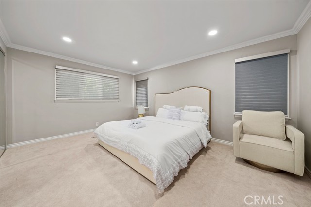 MLS #OC25042621 image #15