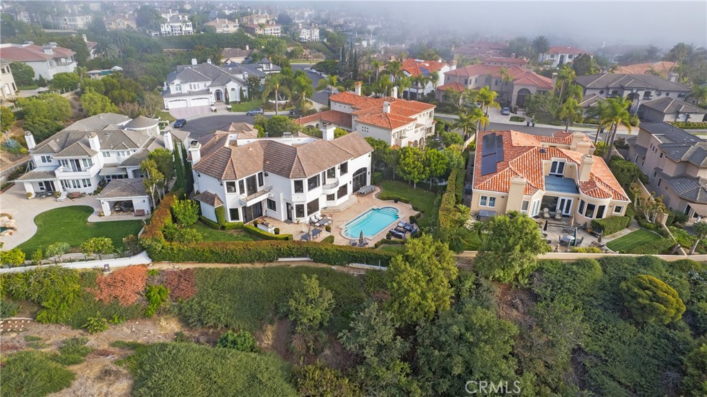 MLS #OC25042748 image #33