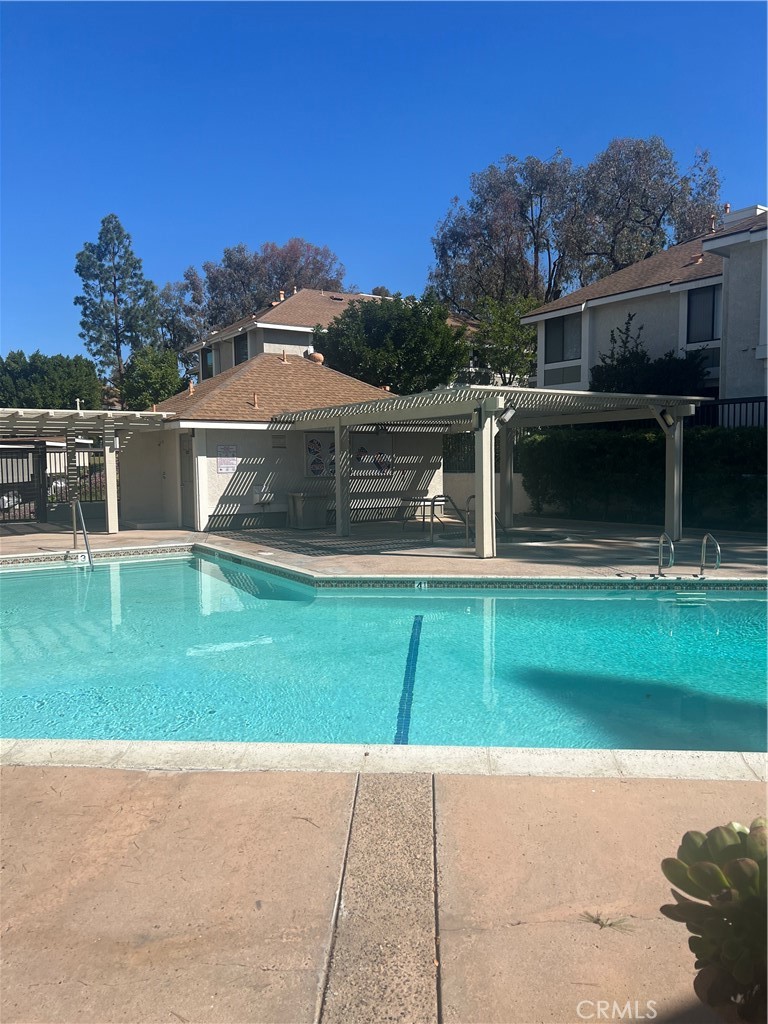 MLS #OC25043109 image #12