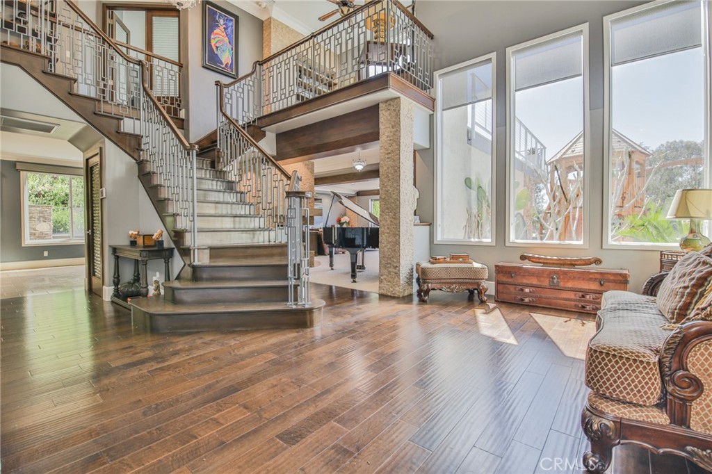 MLS #OC25043683 image #17