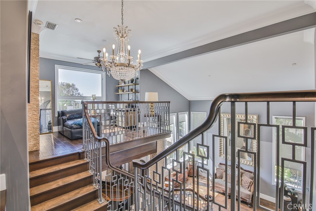 MLS #OC25043683 image #28