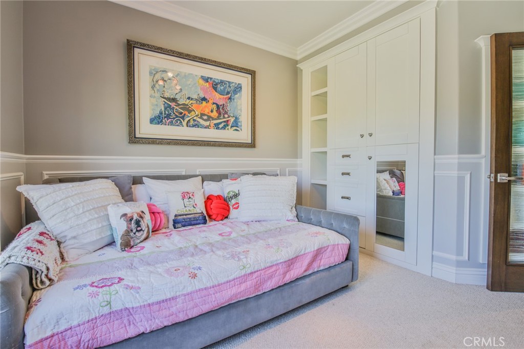 MLS #OC25043683 image #50