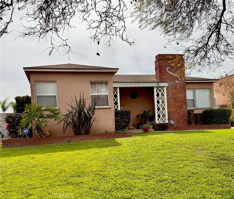 MLS #OC25044495 image #1