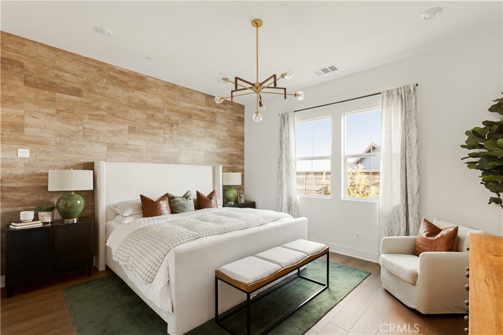 MLS #OC25044499 image #17
