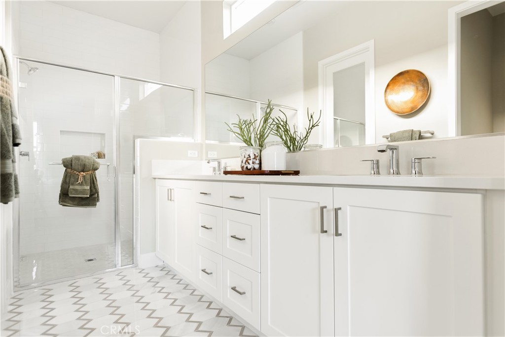 MLS #OC25044499 image #26