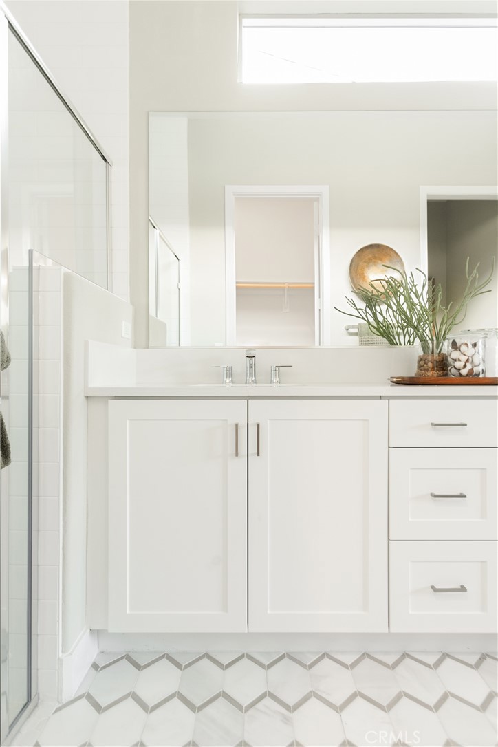 MLS #OC25044499 image #36