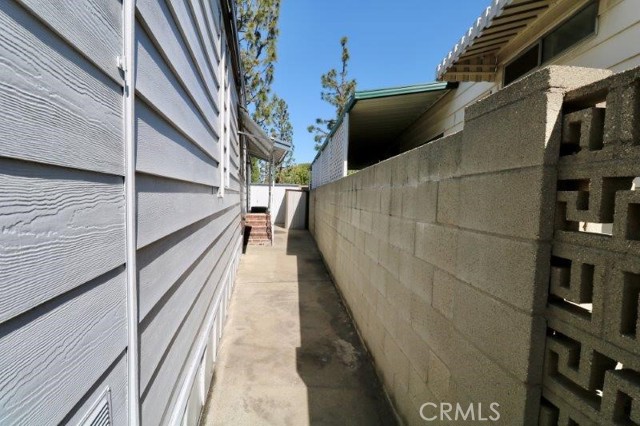 MLS #OC25044849 image #16