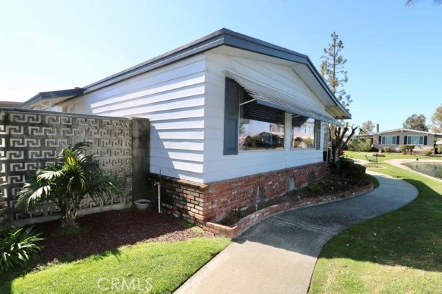 MLS #OC25044849 image #4