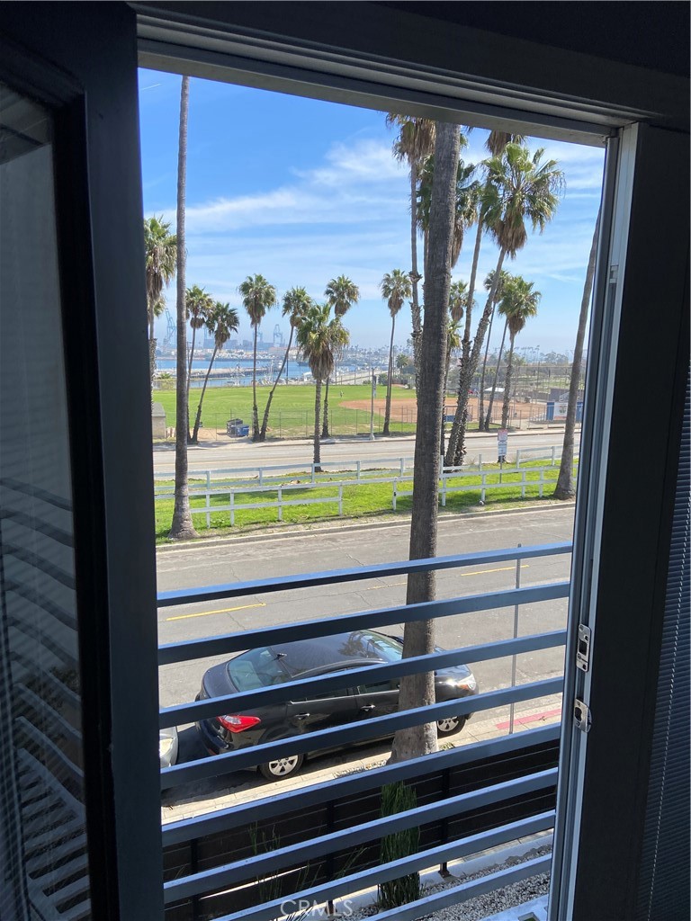 MLS #OC25046657 image #25