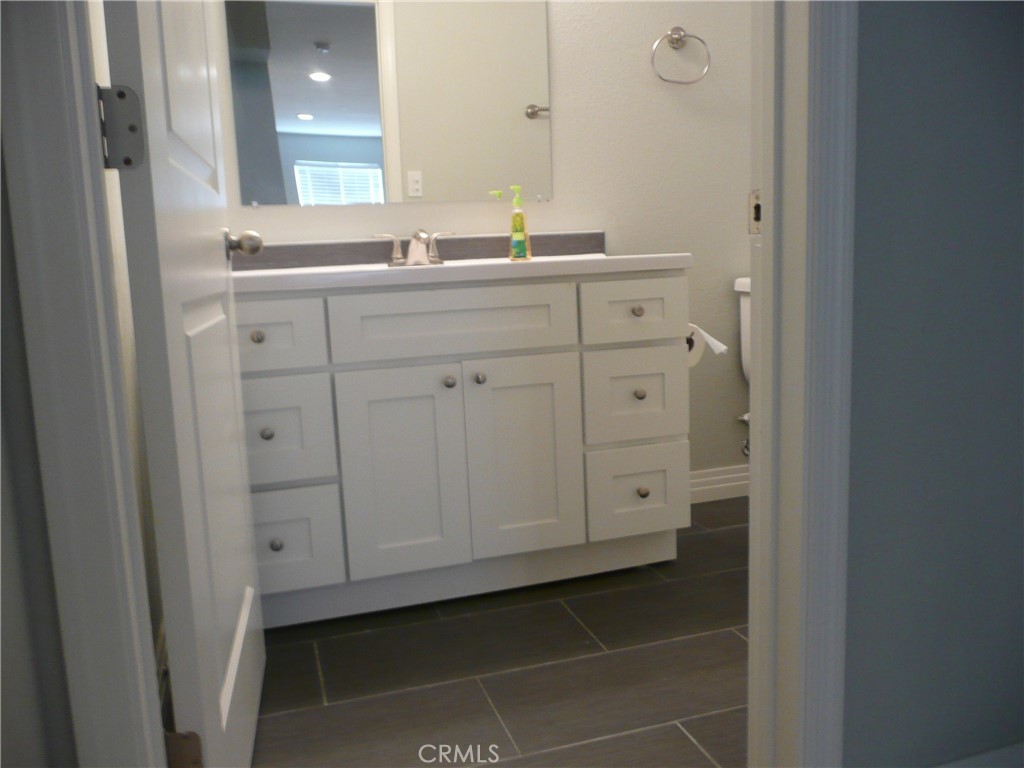 MLS #OC25046657 image #27