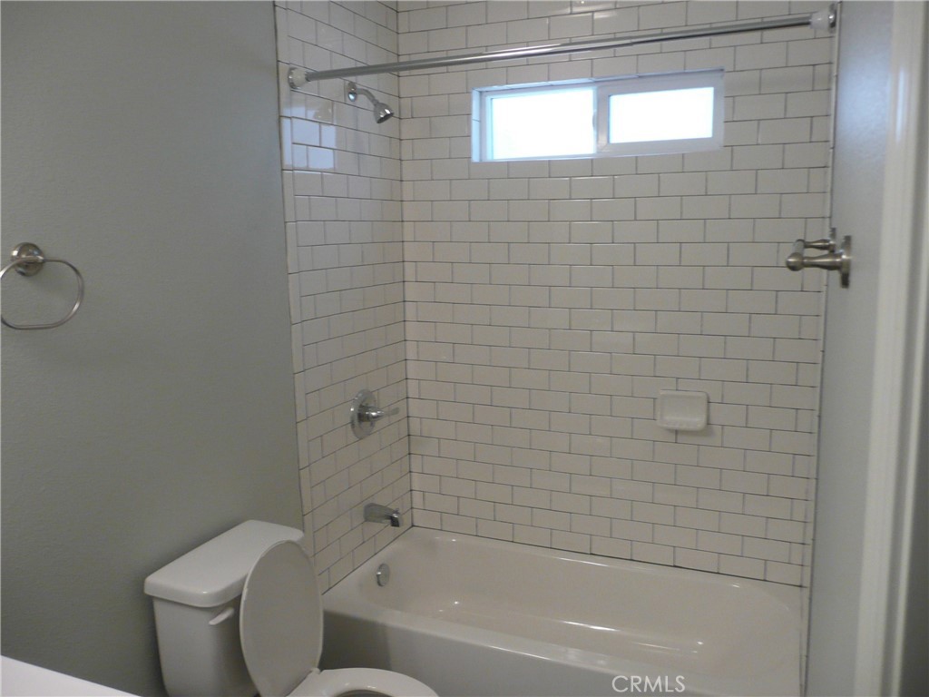 MLS #OC25046657 image #28