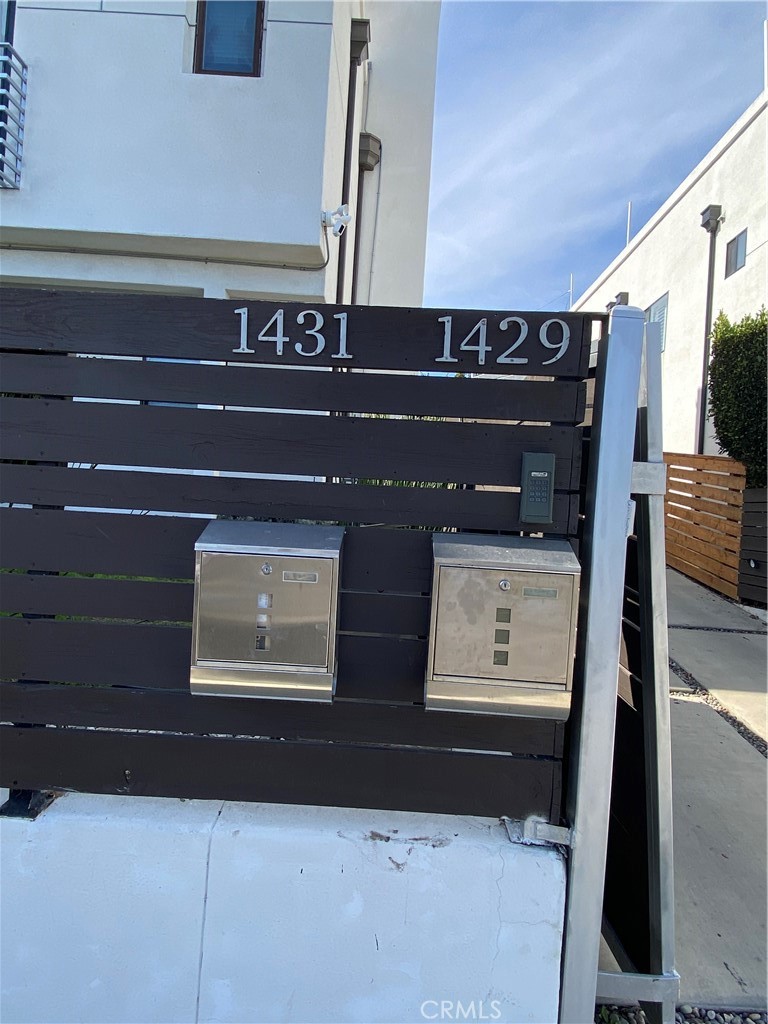 MLS #OC25046657 image #3