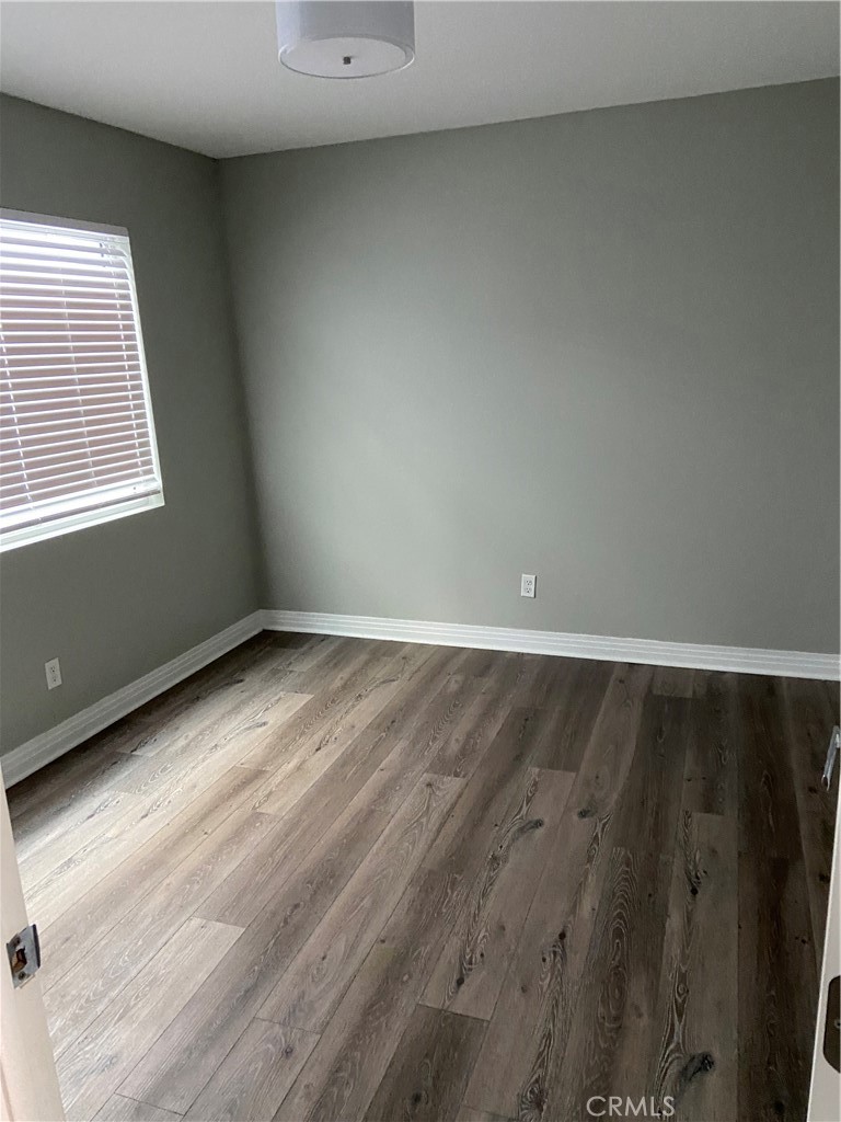 MLS #OC25046657 image #32