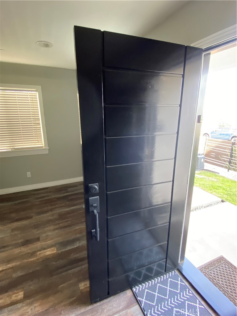 MLS #OC25046657 image #9