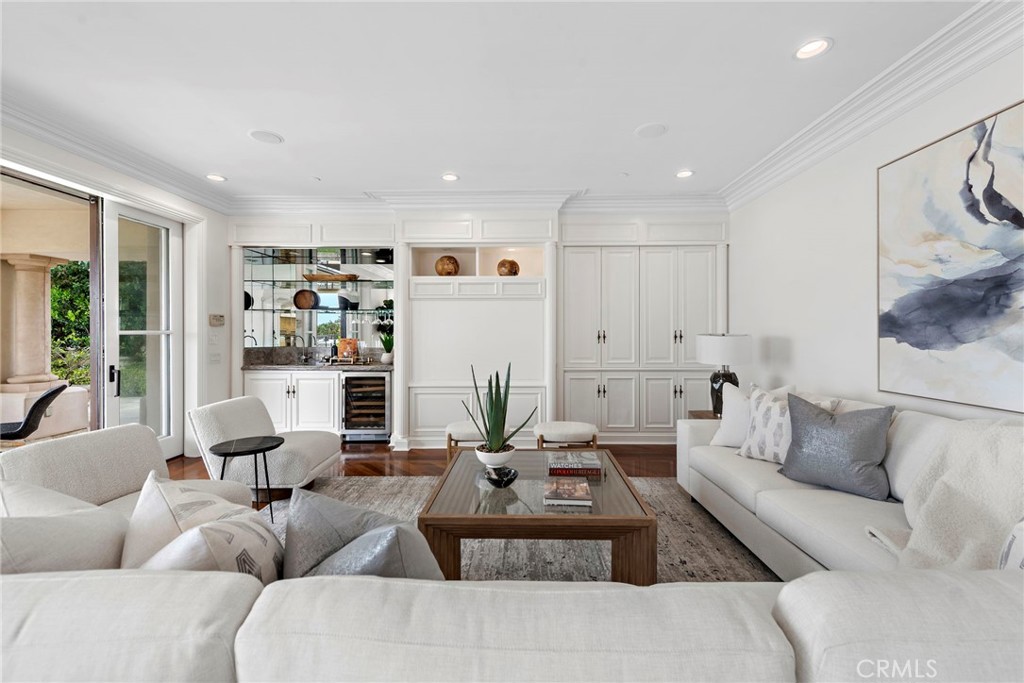 MLS #OC25046766 image #24