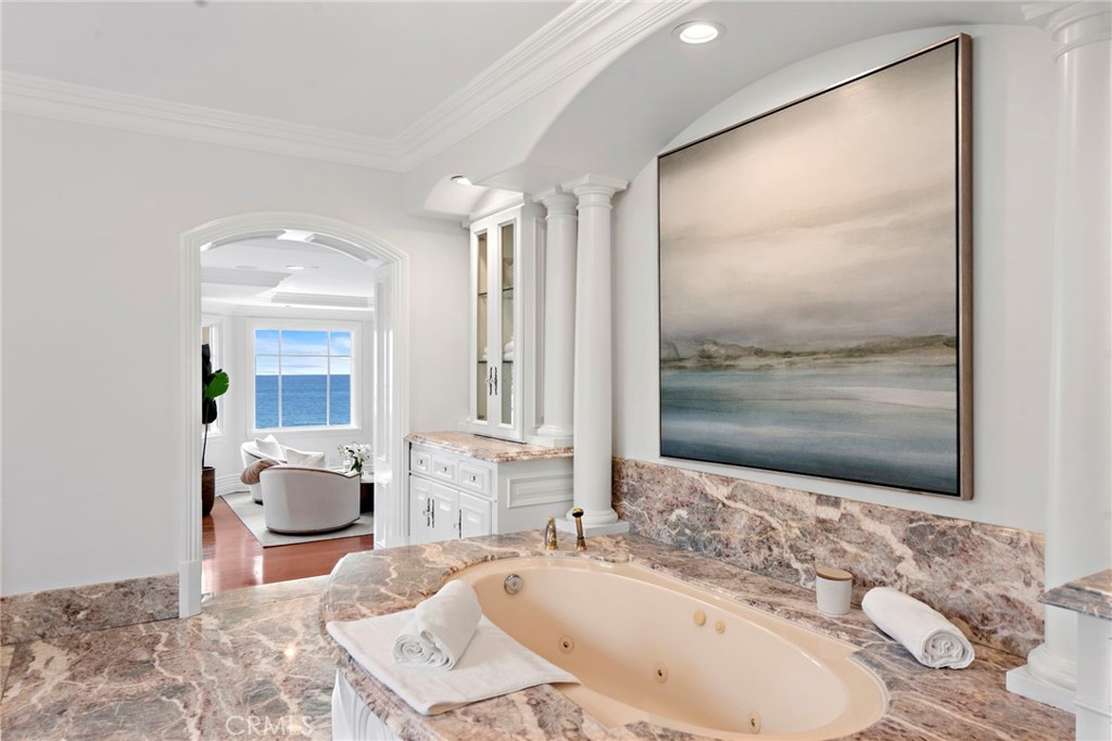 MLS #OC25046766 image #36