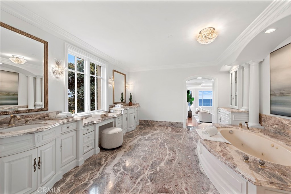 MLS #OC25046766 image #37