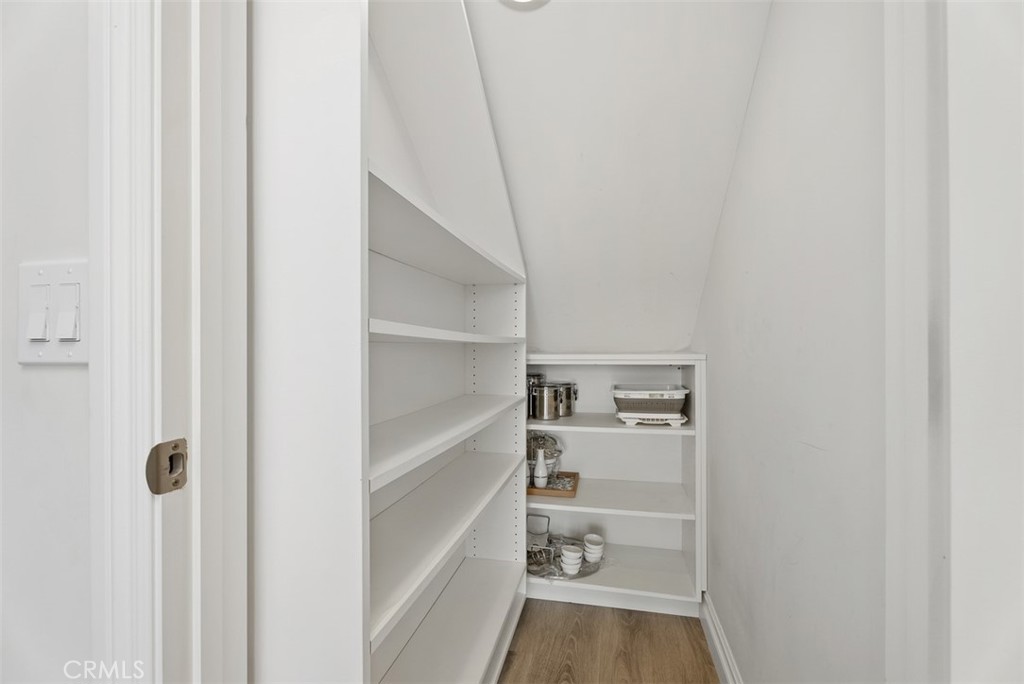 MLS #OC25047692 image #10