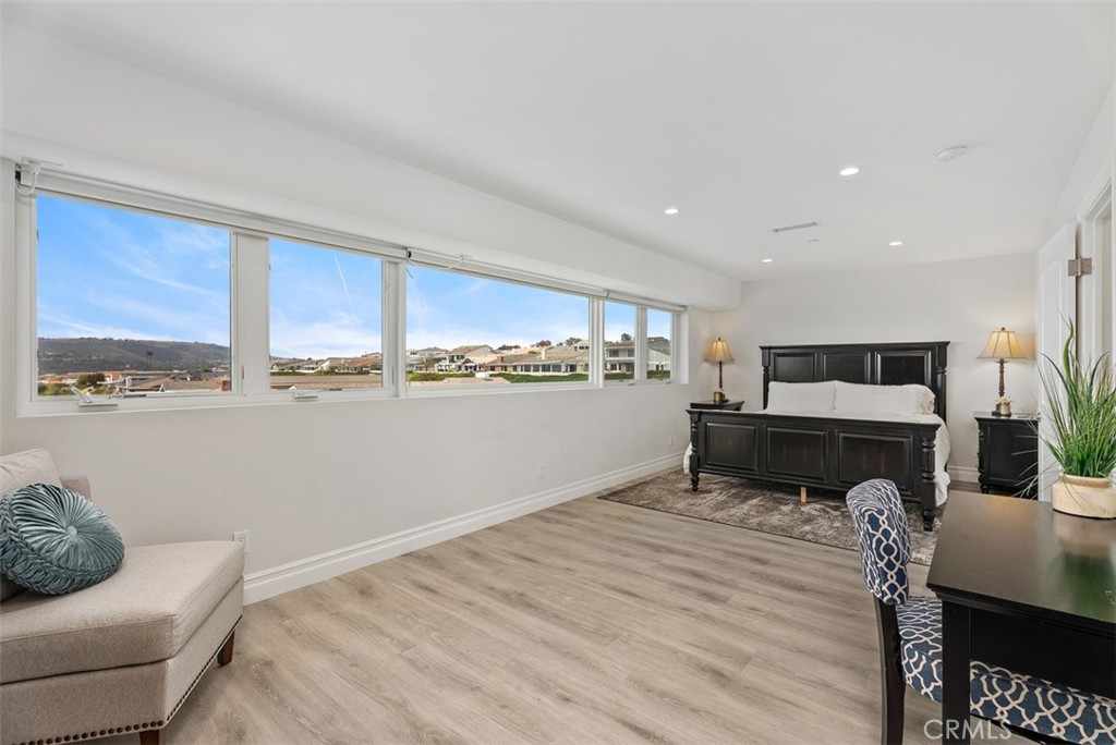 MLS #OC25047692 image #17