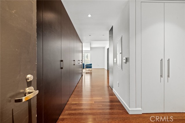 MLS #OC25048367 image #3