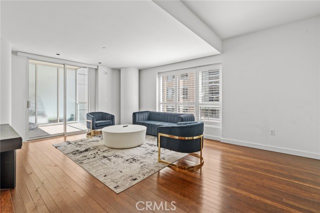 MLS #OC25048367 image #4