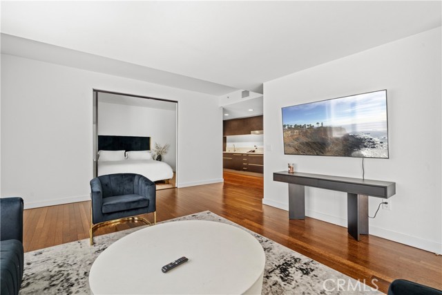 MLS #OC25048367 image #7