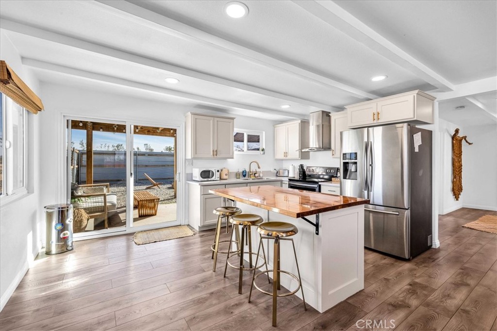 MLS #OC25049040 image #11