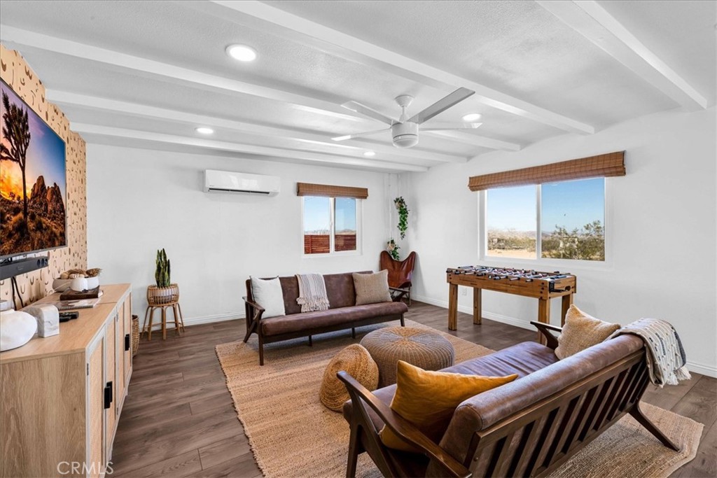 MLS #OC25049040 image #15