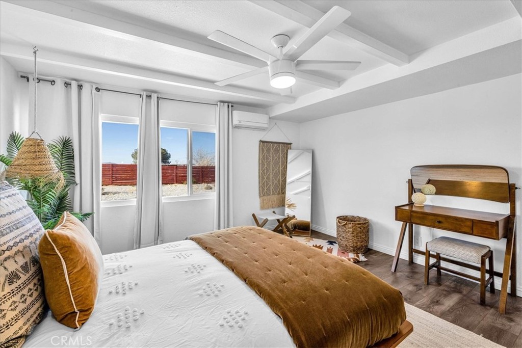 MLS #OC25049040 image #23