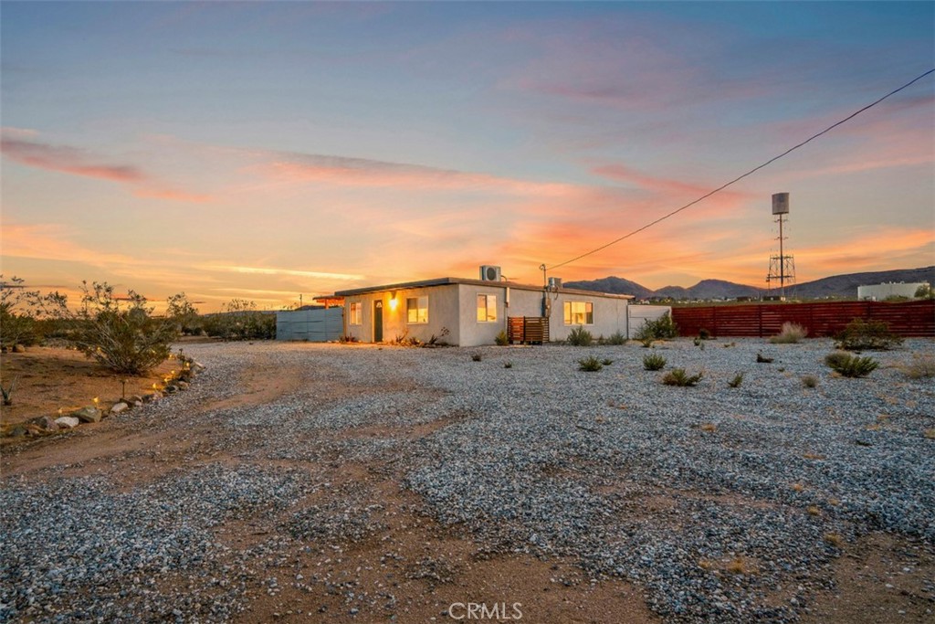 MLS #OC25049040 image #6