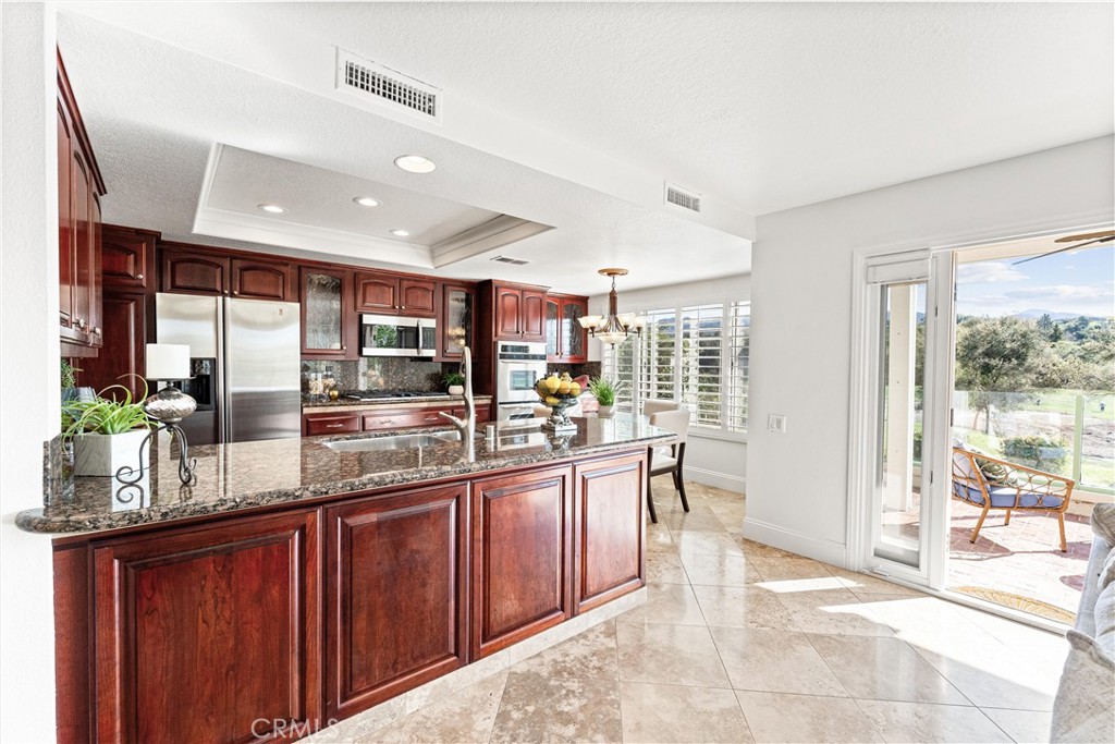 MLS #OC25050149 image #16