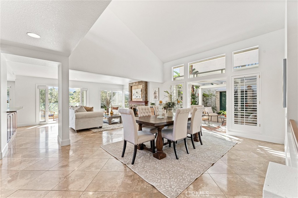 MLS #OC25050149 image #3