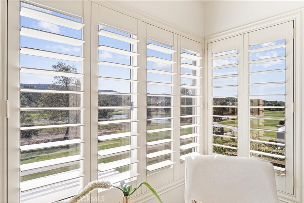 MLS #OC25050149 image #30