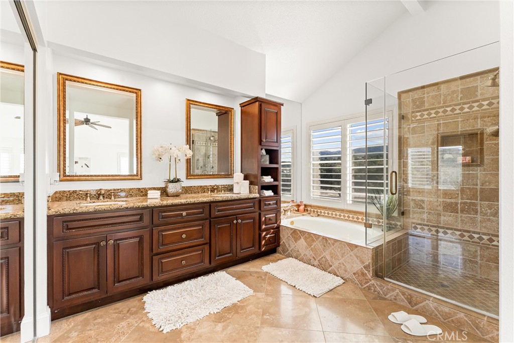 MLS #OC25050149 image #31