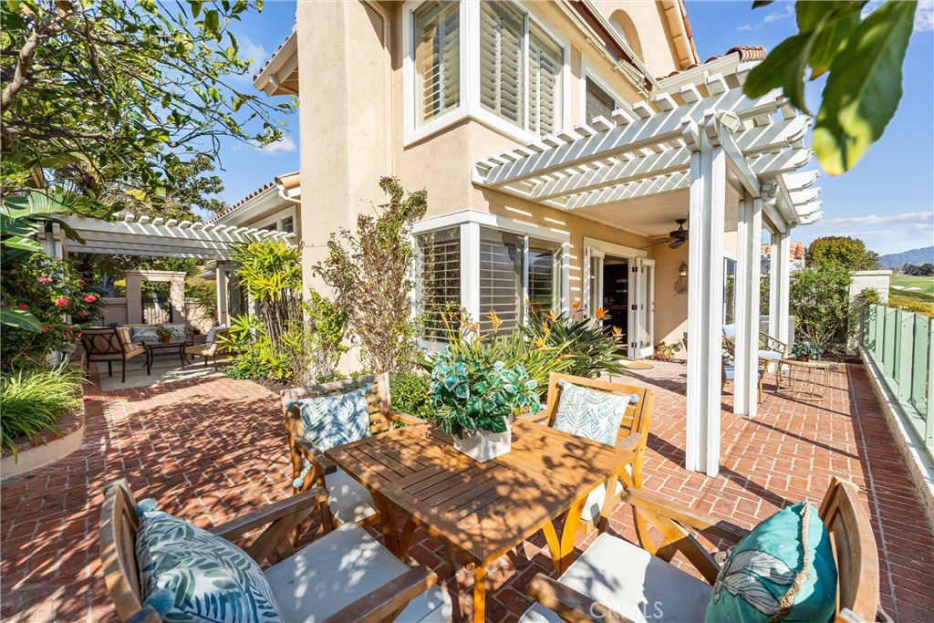 MLS #OC25050149 image #42