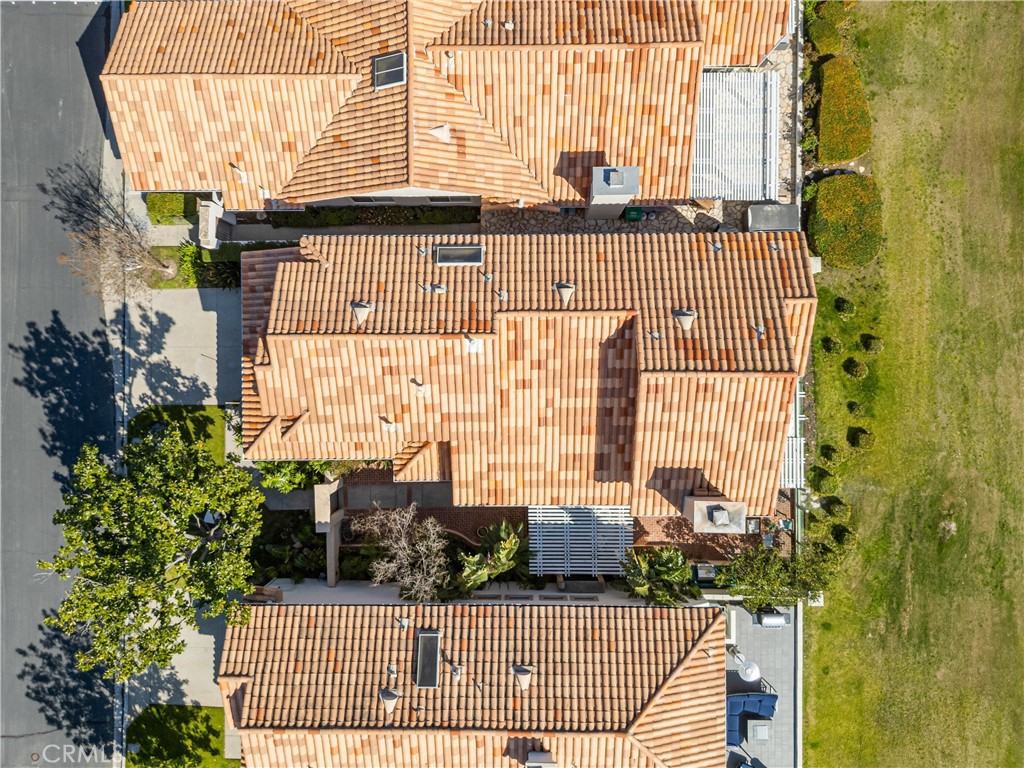 MLS #OC25050149 image #59