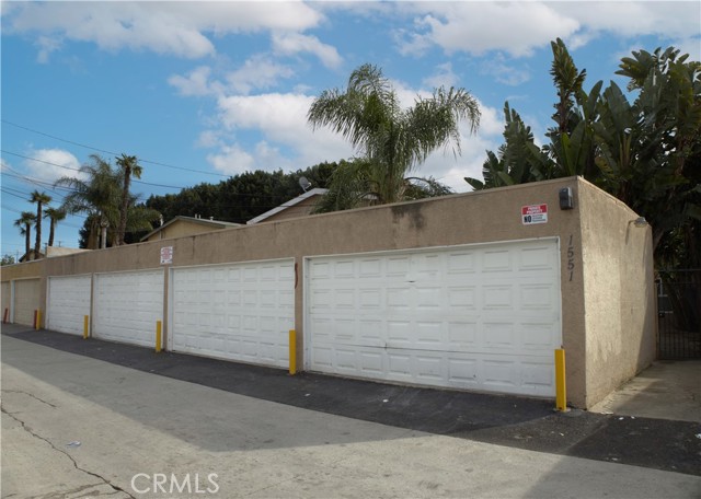 MLS #OC25054915 image #4