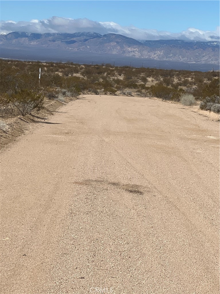 MLS #OC25055281 image #17