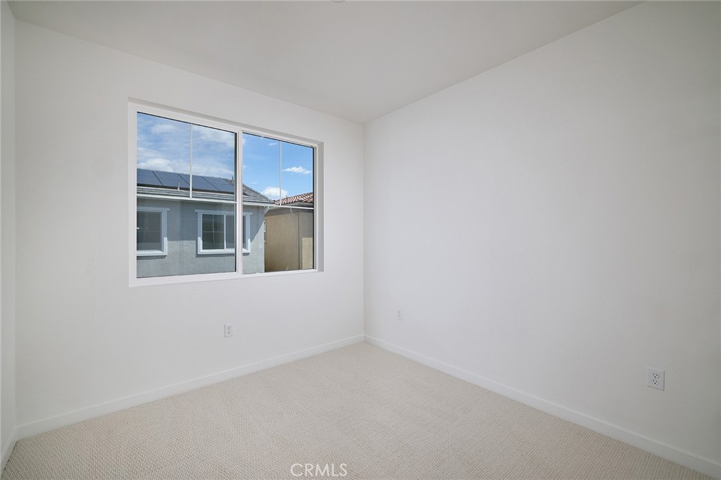 MLS #OC25055945 image #12