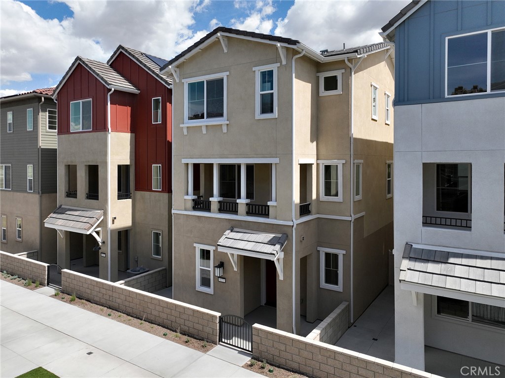 MLS #OC25055945 image #19