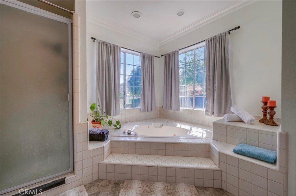 MLS #OC25055998 image #23