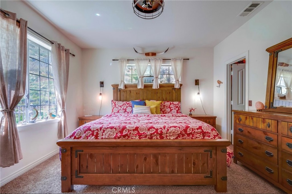 MLS #OC25055998 image #33