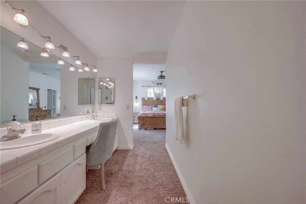 MLS #OC25055998 image #36