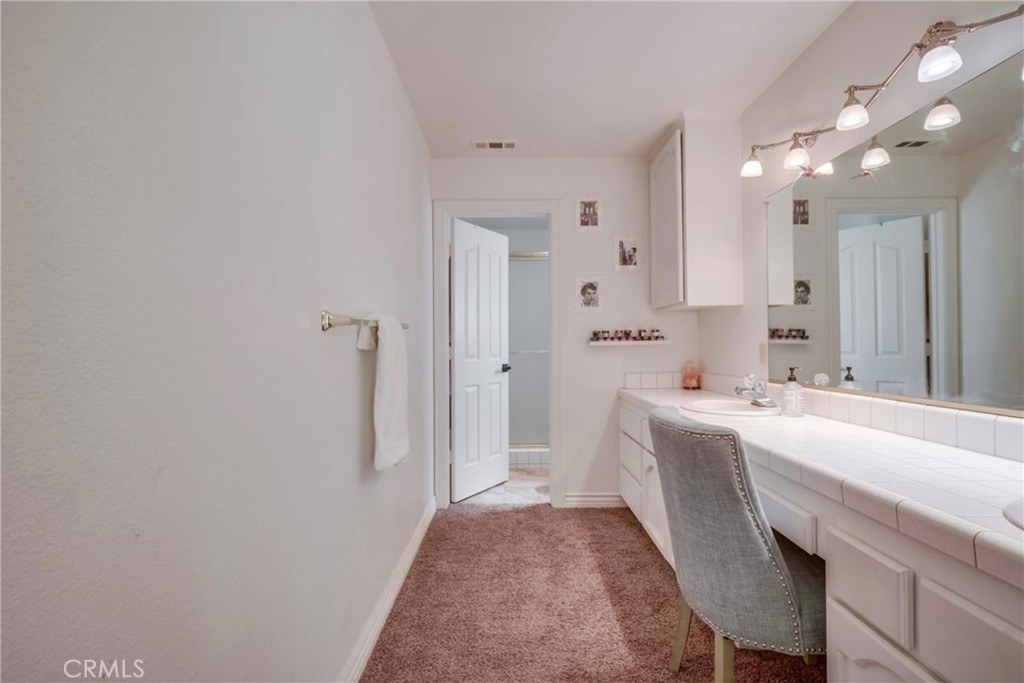 MLS #OC25055998 image #38