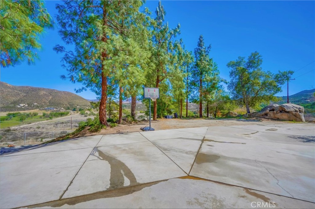 MLS #OC25055998 image #44