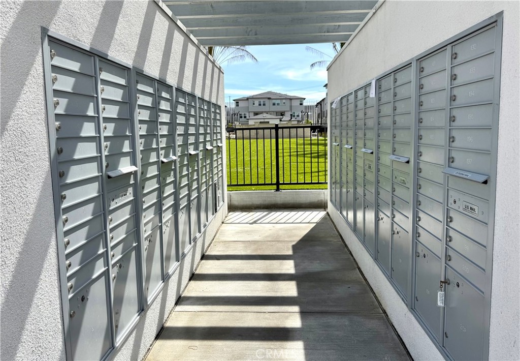 MLS #OC25056412 image #17