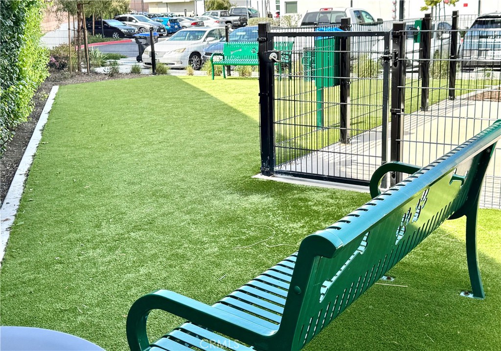 MLS #OC25056412 image #23