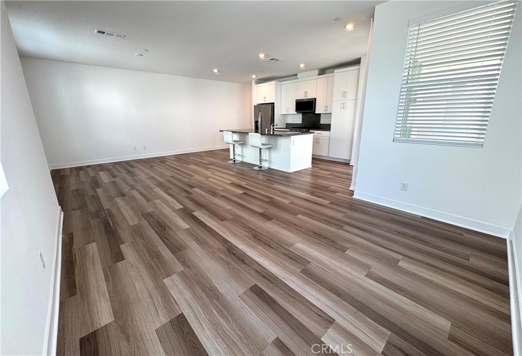 MLS #OC25056412 image #7