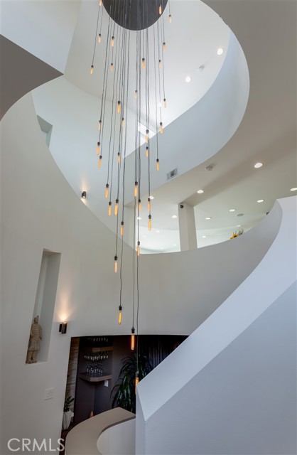 MLS #OC25057331 image #27