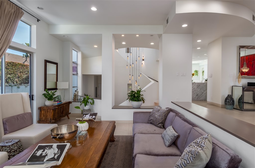 MLS #OC25057331 image #3